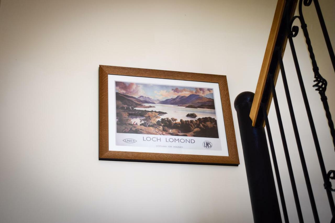 Benoch Lomond Castle Apartment Alexandria Exterior photo