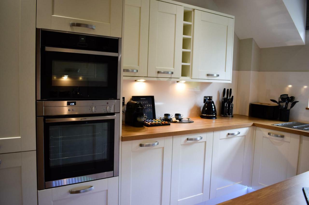 Benoch Lomond Castle Apartment Alexandria Exterior photo